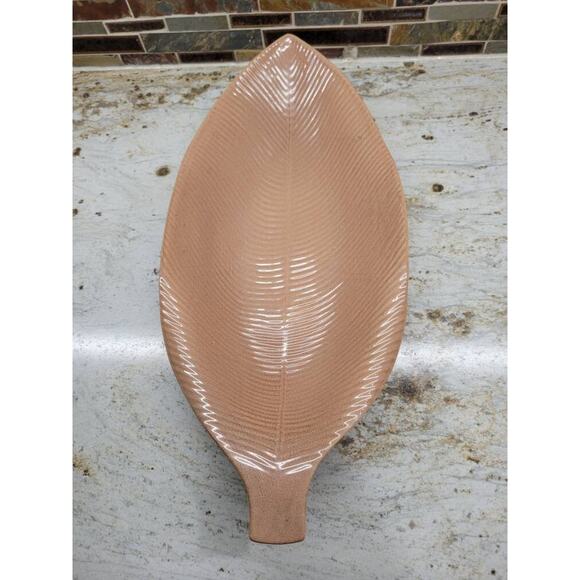 Vintage Red Wing Pottery Banana Leaf Dish M1453, Large Mid Century Modern - Picture 2 of 6